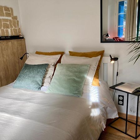Aux 4 Logis Appart-Hotel - Studio Le City - Petit Dejeuner Inclus 1Ere Nuit Foix Eksteriør billede