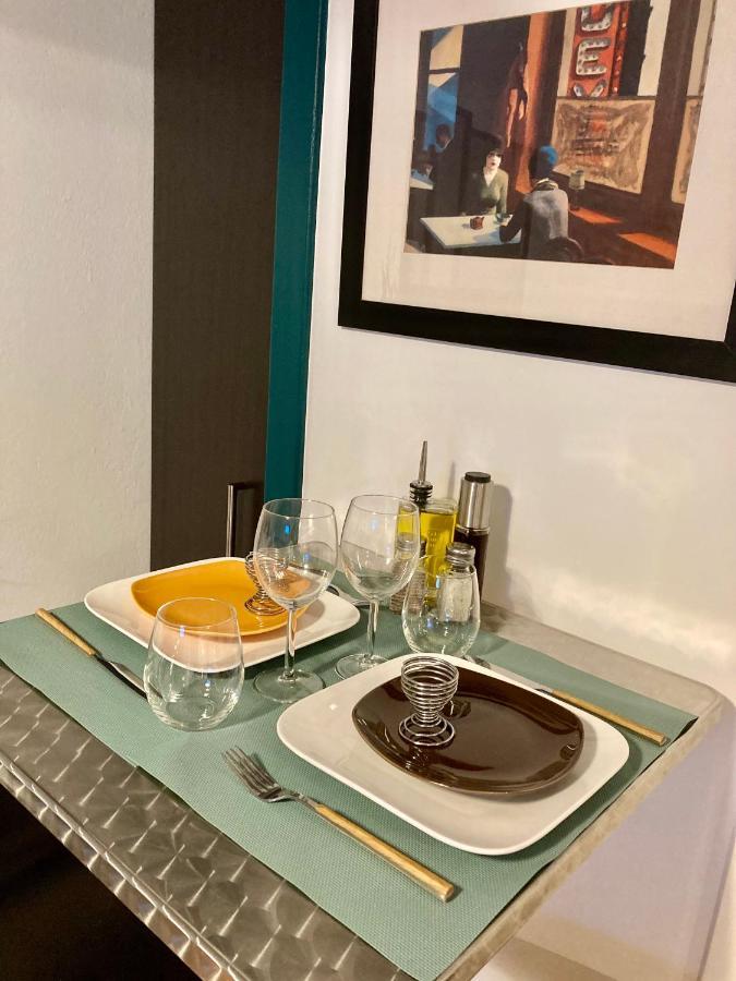 Aux 4 Logis Appart-Hotel - Studio Le City - Petit Dejeuner Inclus 1Ere Nuit Foix Eksteriør billede
